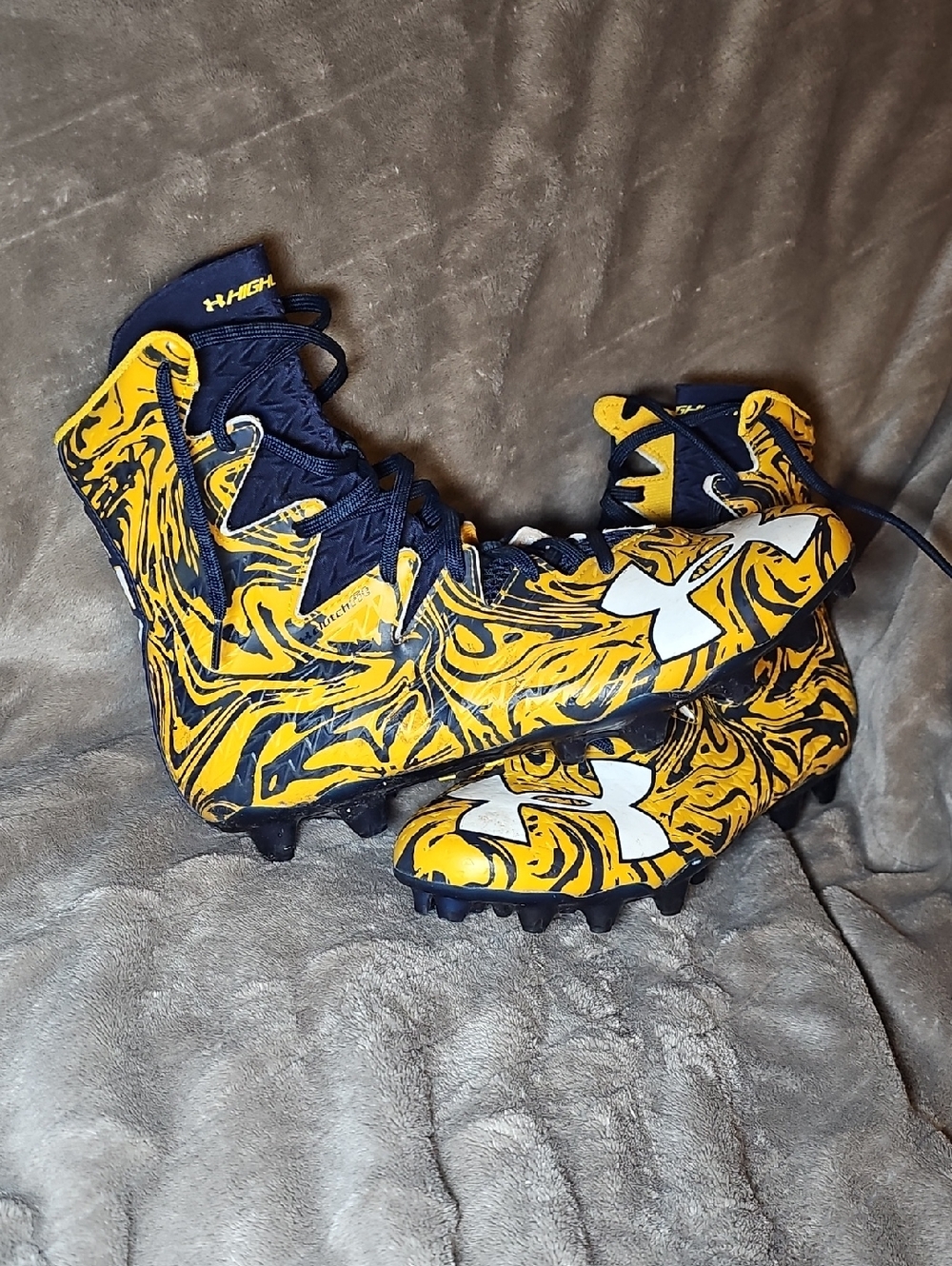 Under Armour Highlight Lux MC football lacrosse cleat